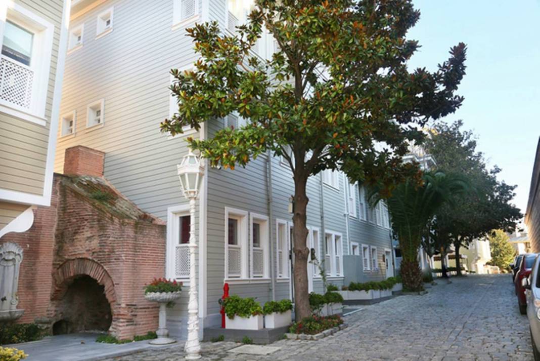 Saray hizmetlilerinden şeyhlere kadar herkes oradaydı: Hanedan, Dolmabahçe'ye taşınınca kaderi değişti 6